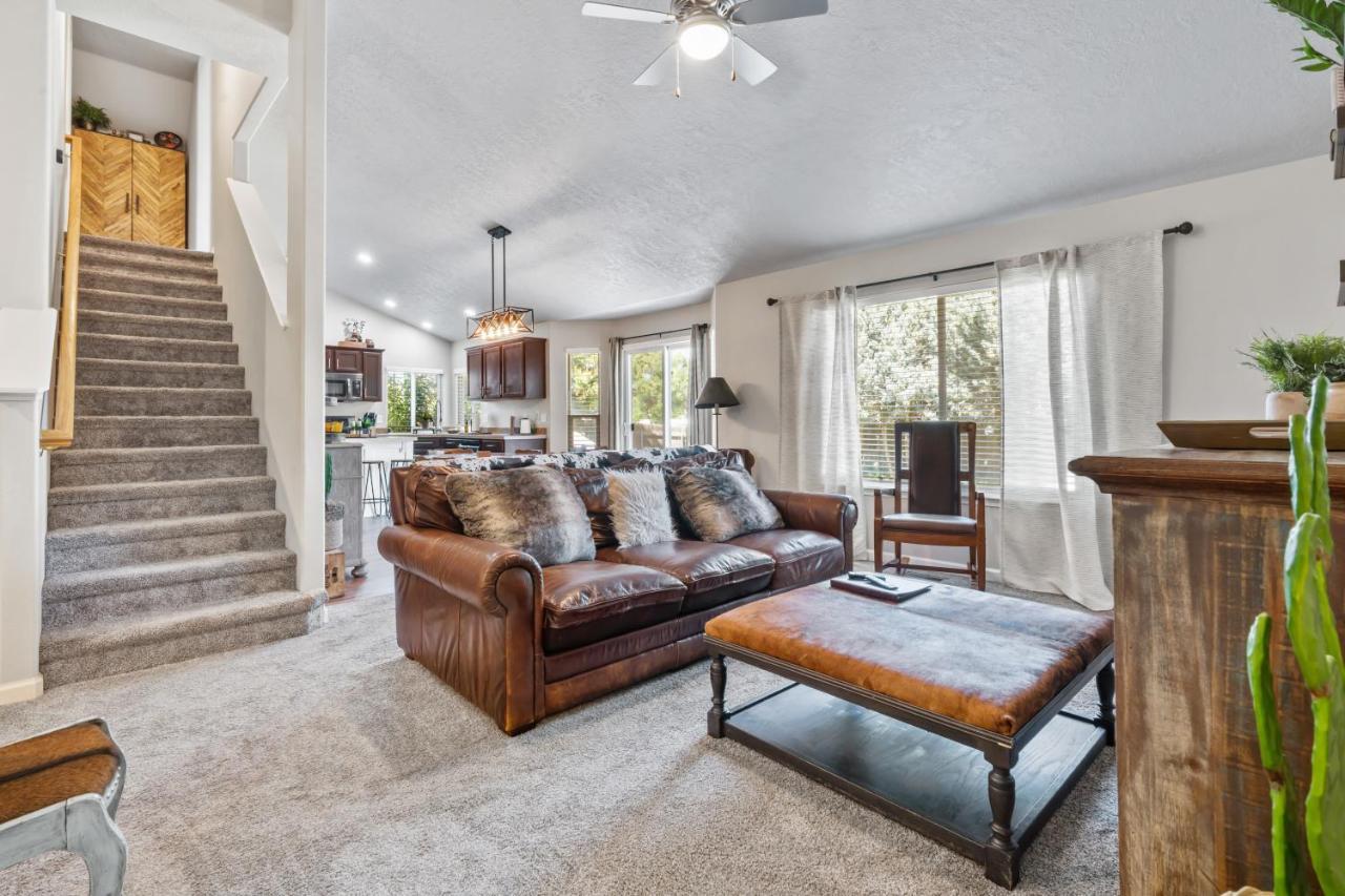 Southwestern Style 4 Bedroom Nampa Home Sleeps 16! Екстер'єр фото