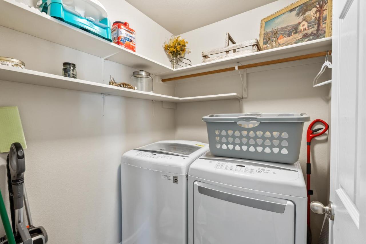 Southwestern Style 4 Bedroom Nampa Home Sleeps 16! Екстер'єр фото
